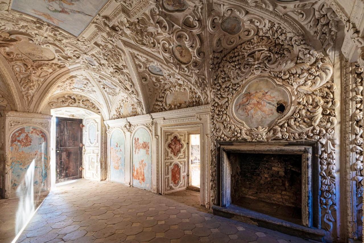 Palac Gorzanow 外观 照片